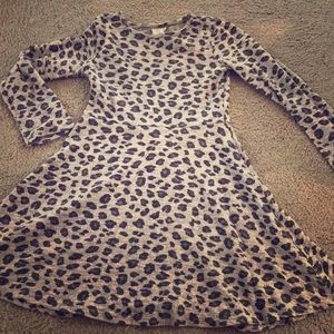 Girls size 7 print dress